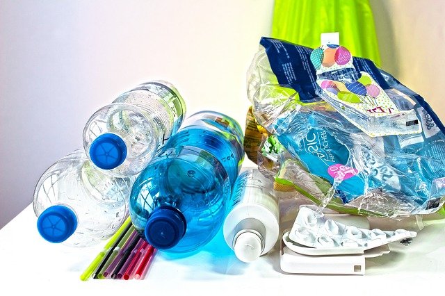 plastic-waste-3962409_640 raccolta differenziata